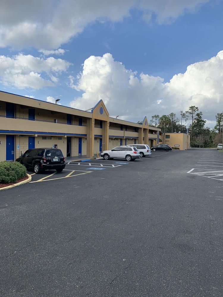 Days Inn By Wyndham Ocala North Eksteriør bilde